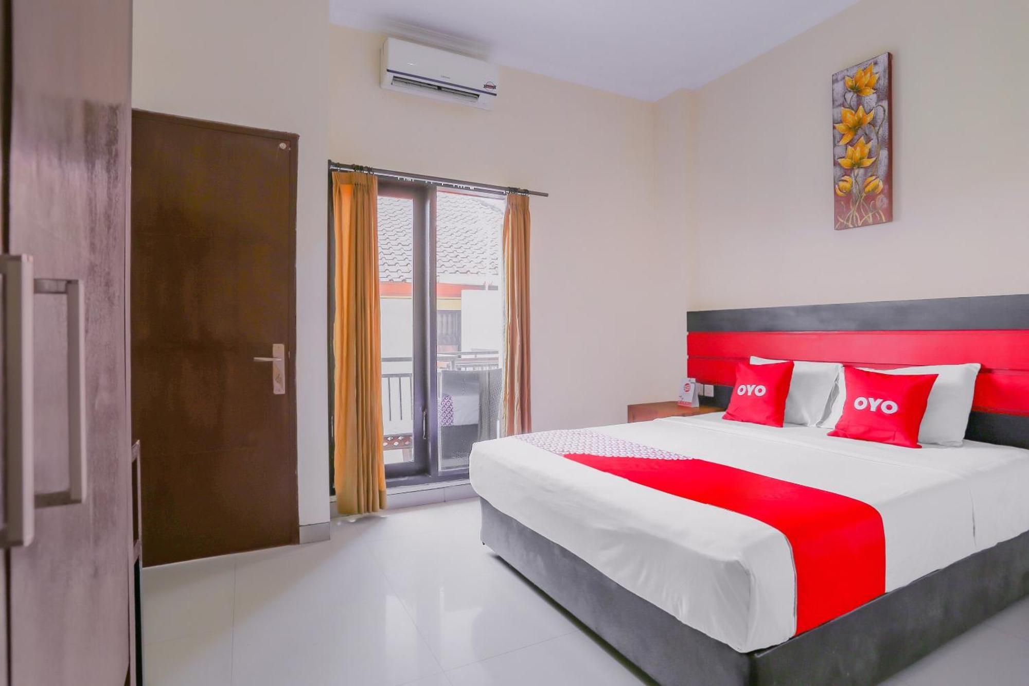 Oyo 4012 Ari Beach Inn Kuta Lombok Exterior foto